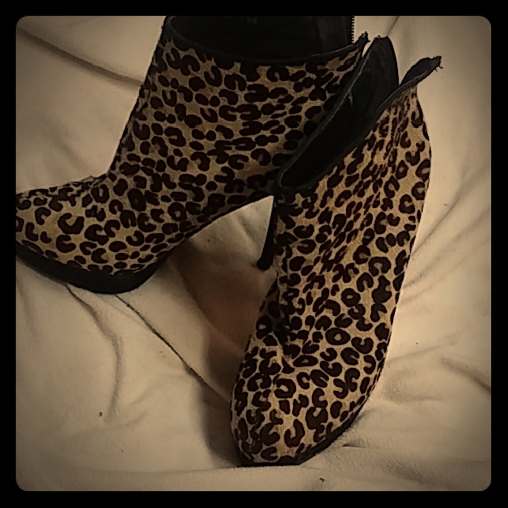 Aldo leopard print stilettos